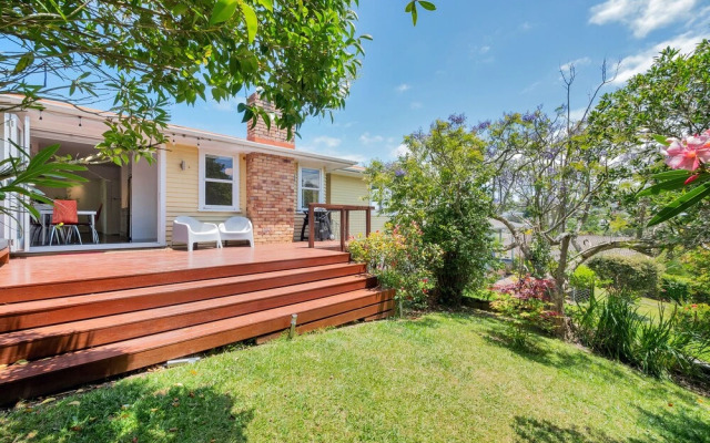 Bright Airy & Spacious 3 BR Home