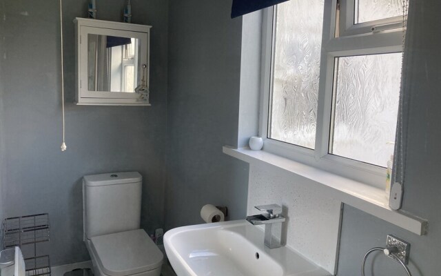 Seabirds - 3 bed chalet, dog friendly, Bridlington