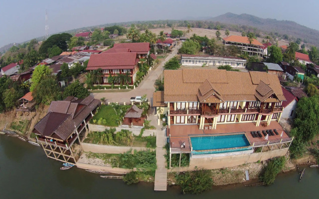Pon Arena Hotel