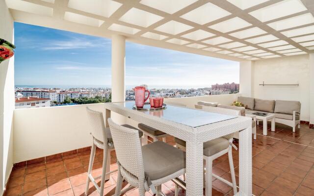 PDM - Elegant Apartment with Breathtaking Sea view