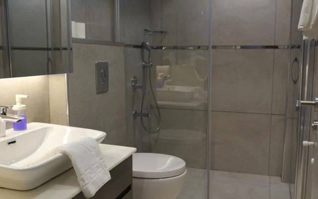 Mene Suites