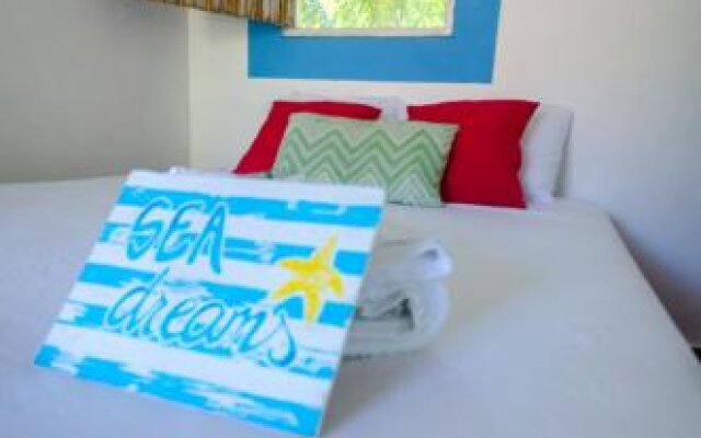 Las Dunas Surf Resort - Hostel