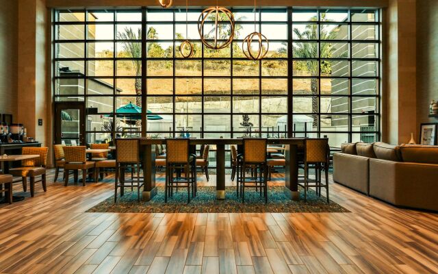 Hampton Inn & Suites Mission Viejo