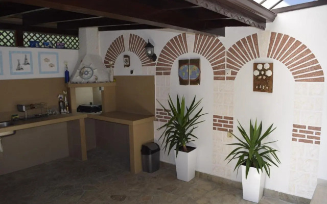 Jane Guest House