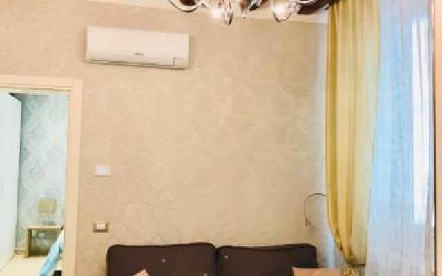 San Stae Charming Apartment