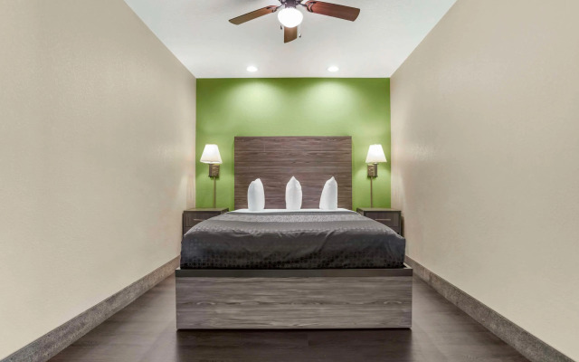 Rodeway Inn Tuscaloosa near University