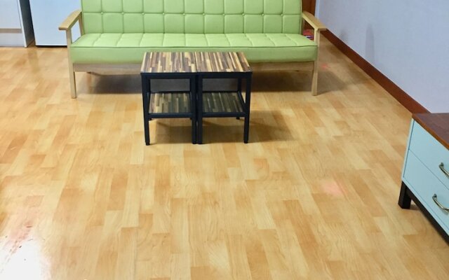 Jeju Red Roof Pension