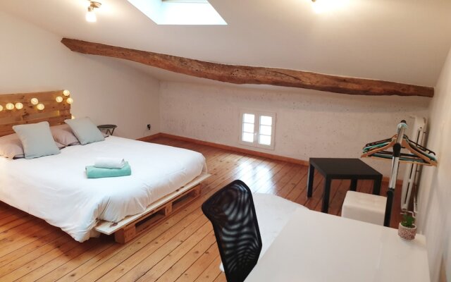 Maison de Ville Confortable Avec Cour Intérieure