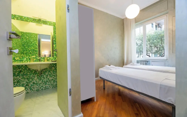 Spacious flat with Balcony