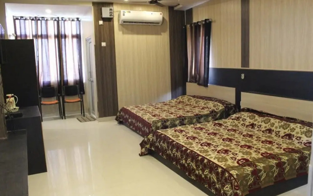 Hotel Gokul inn