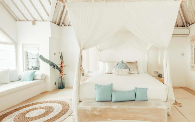 Cloud Nine Estate