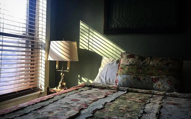 Laughing Heart Lodge