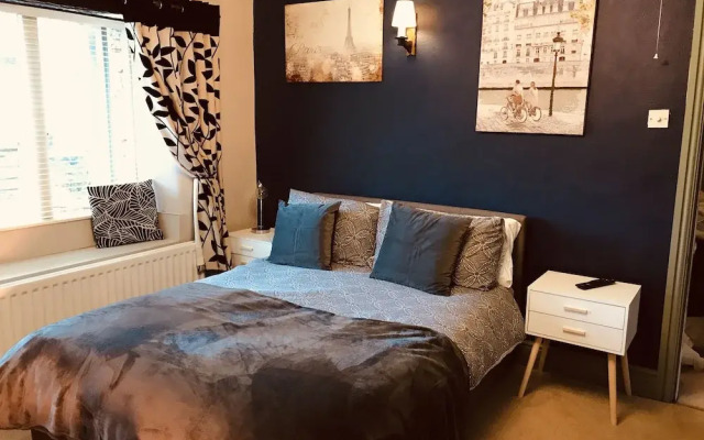 3 Bedroom Country Retreat - Dogs Welcome