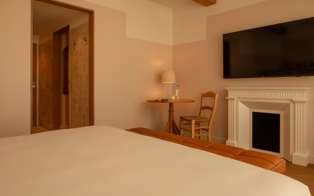 9 Hotel Chelton - Image 4