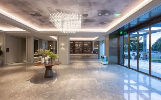 Mercure Haikou City Center