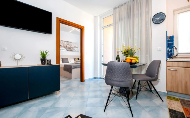 F&R Apartments II