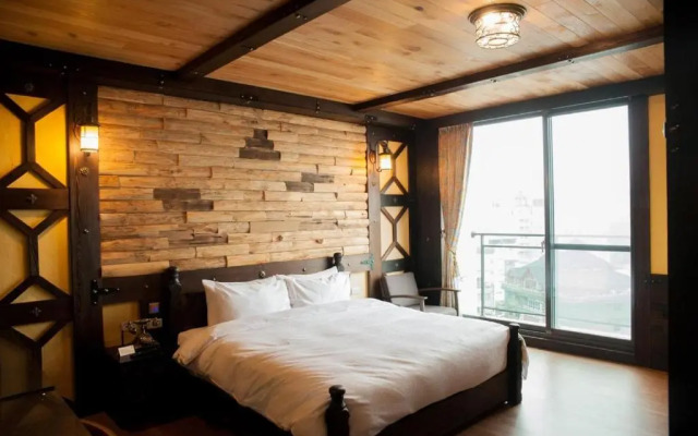 Youngquan Hostel