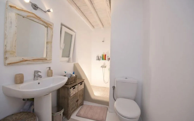 Ornos Suites