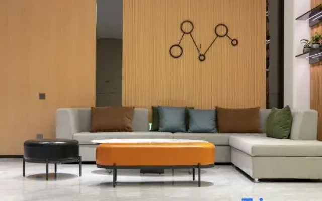 Urba S Hotel (Xiamen Railway Station South Square Branch)