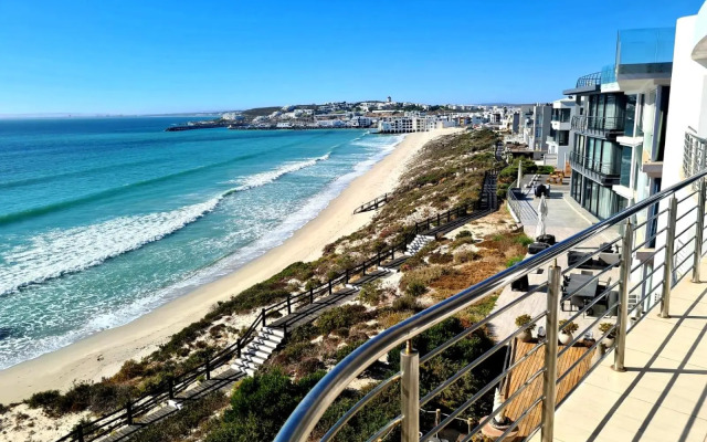 Crystal Lagoon Lodge