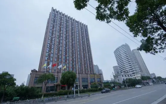 Garden International Hotel