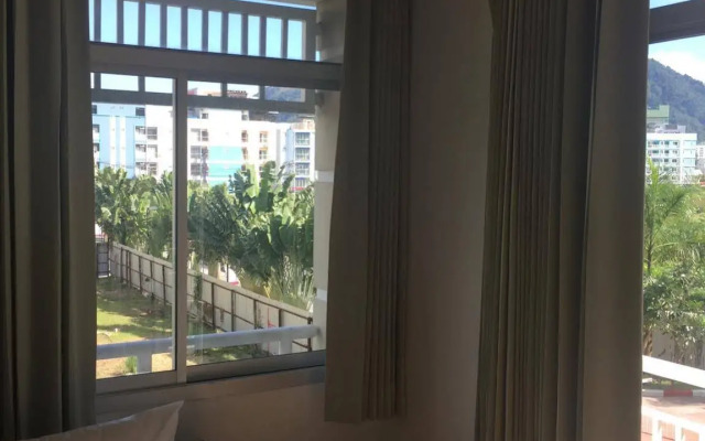 iCheck inn Residences Patong