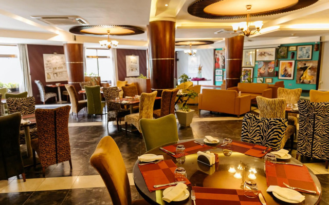 Peninsula Hotel Dar es Salaam
