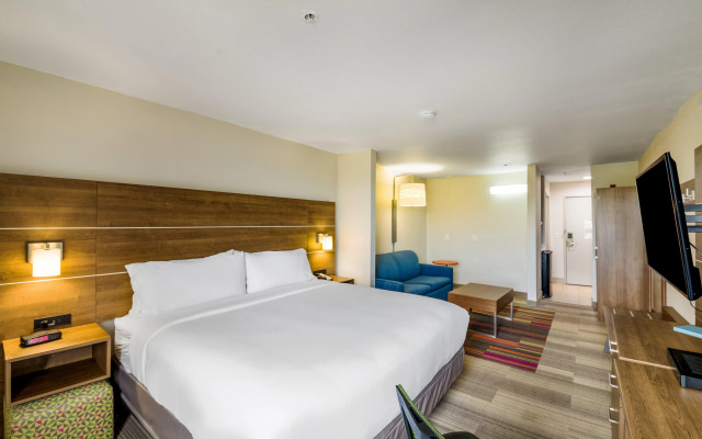 Holiday Inn Express Hotel & Suites Columbus