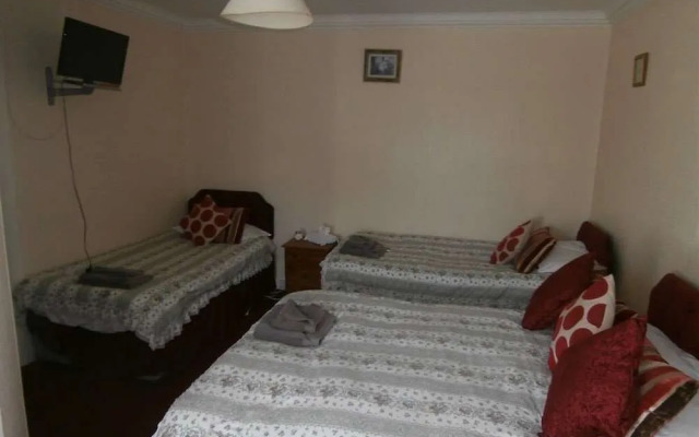 Monorene Guest House