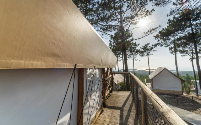 Ohai Nazaré Outdoor Resorts
