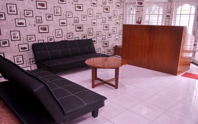 Nap Inap Homestay by Reddoors