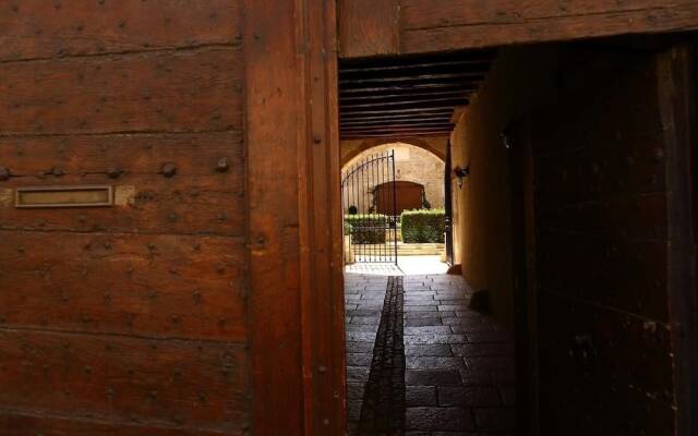 41 Maufoux by Bruno Colin