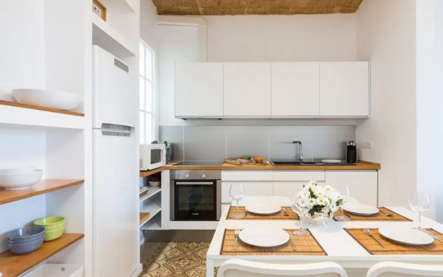 Montaber Apartments - Gracia Torrijos