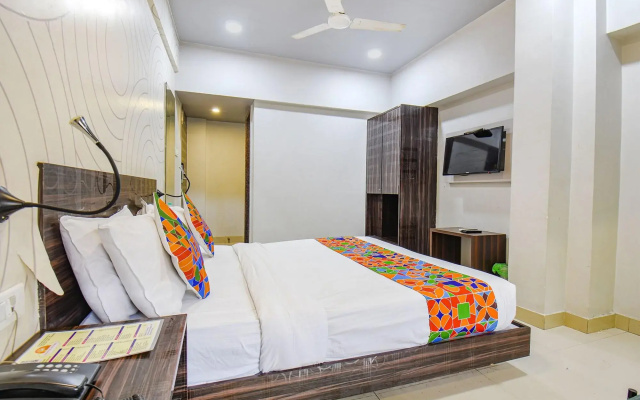 OYO Flagship 18914 Hotel Rajdhani