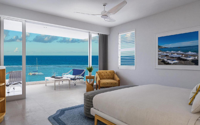 5 BR Beachfront Villa - Ocho Rios