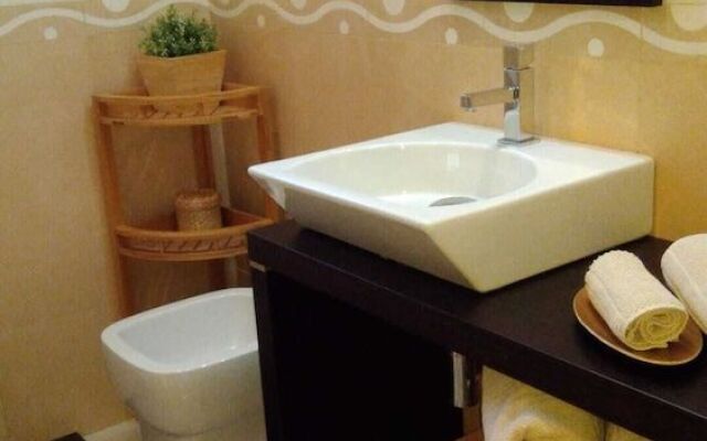 Lisbon Apartment beach