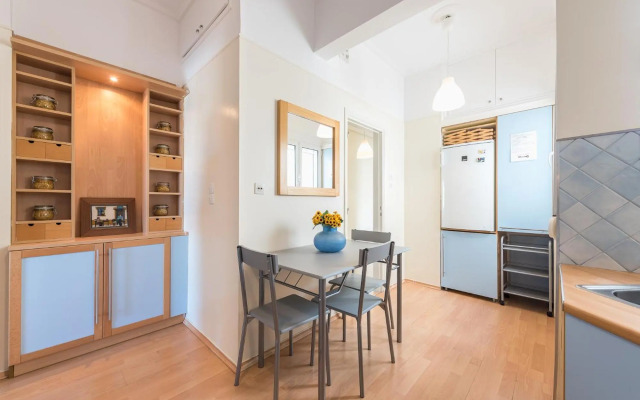 ATHENStay Penthouse Suite