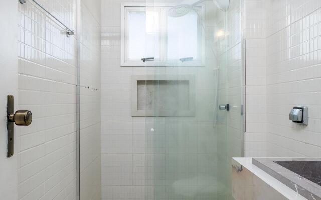 Bom apto p/ casais em Canasvieiras VDM1021