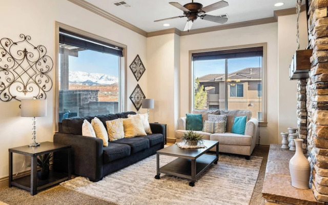 The View Resort Amenities & Epic Views!