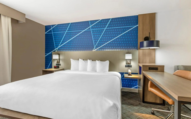 Comfort Inn & Suites Irving Las Colinas DFW