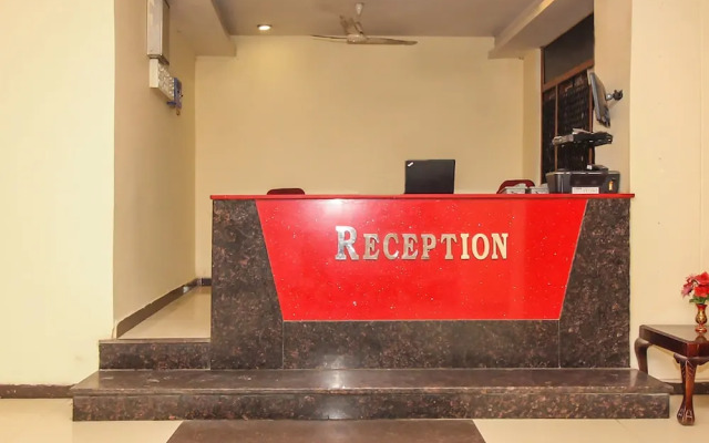 OYO 7343 Al Shareef Palace