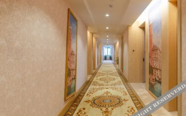 Vienna International Hotel (Changsha Songya Lake Wanjiali North Road Branch)