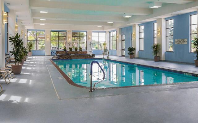 Quail Hollow Resort - A Trademark Collection Hotel