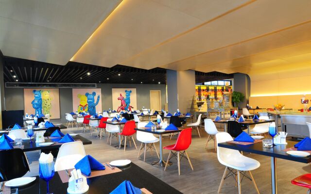 Aloft Zhengzhou Shangjie