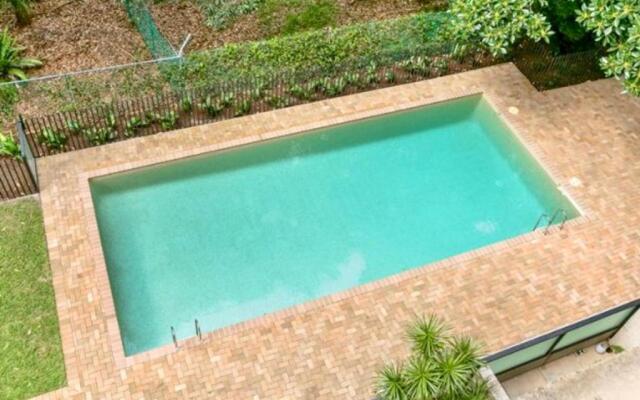 Rushcutters Bay - pool + parking