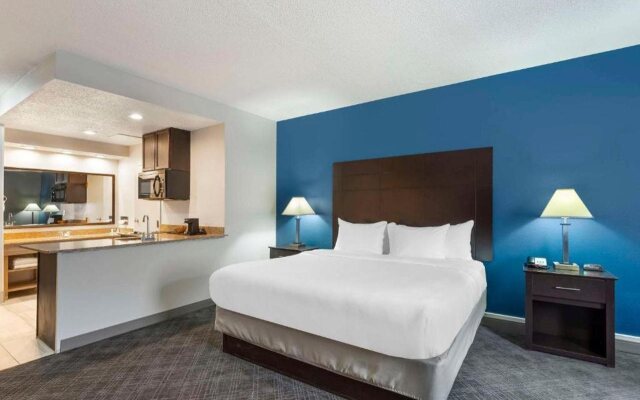 Comfort Inn & Suites Mundelein-Vernon Hills