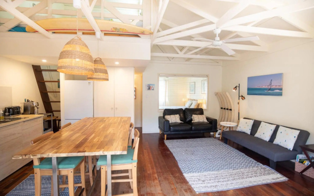 The Dunes + 100M To Beach + Pool + Exceptional Location – Guest Rooms – Point Lookout