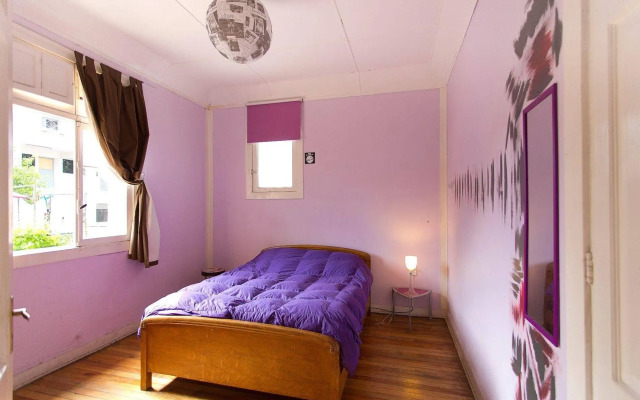 Kombi Hostel