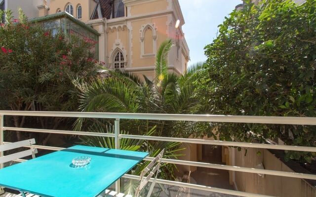 Croisette Apartments