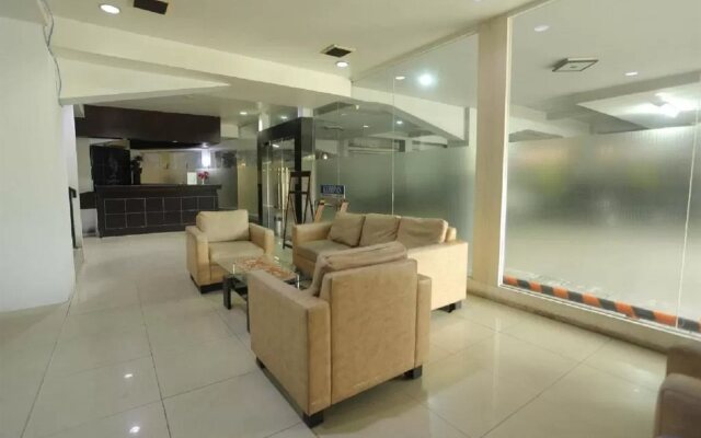 OYO 1724 Hotel Sembilan Sembilan